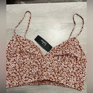 Lulus flower top